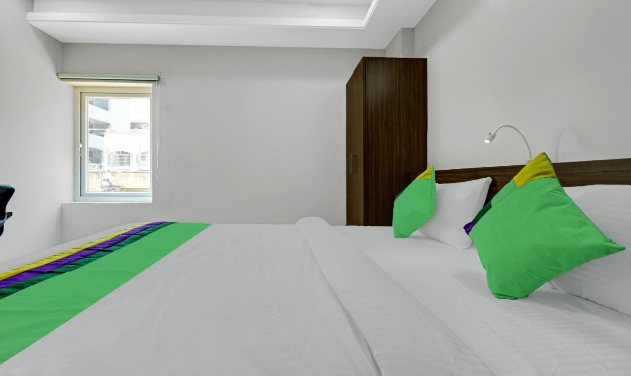 Treebo Raga Hotel Visakhapatnam Exterior photo