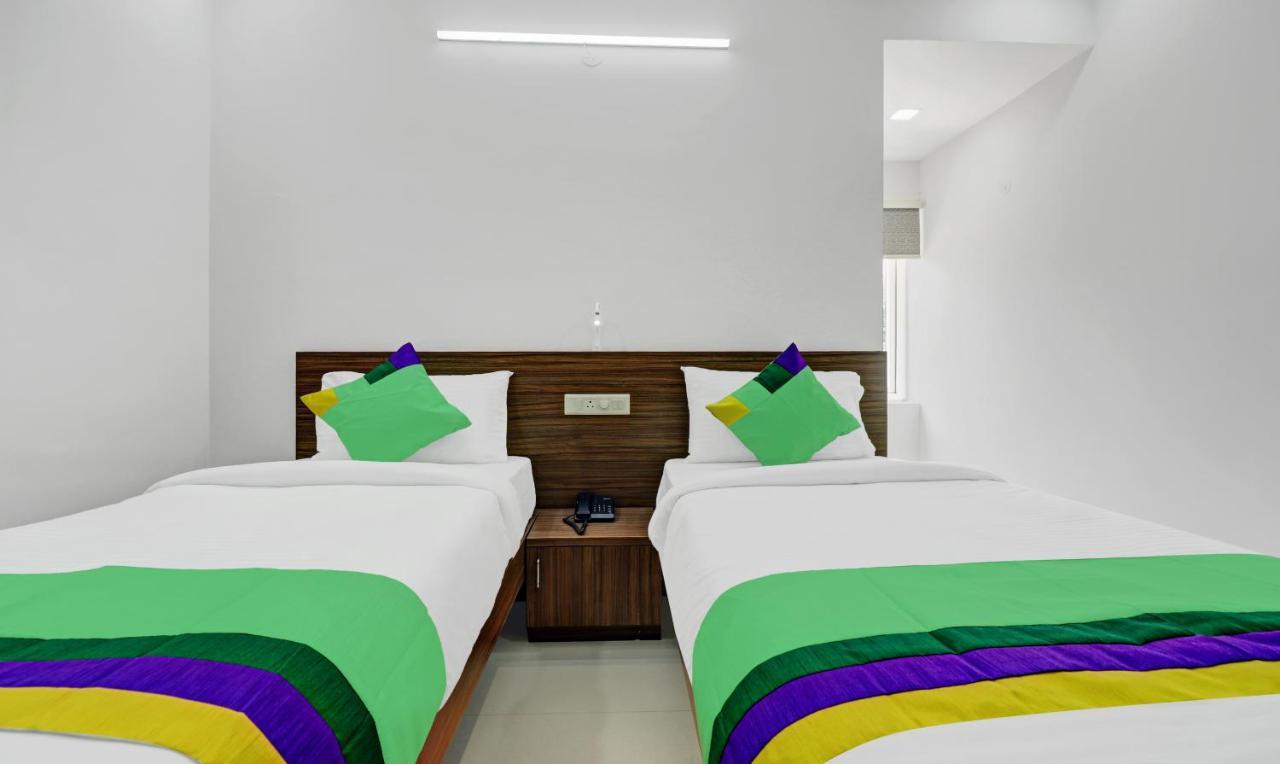Treebo Raga Hotel Visakhapatnam Exterior photo