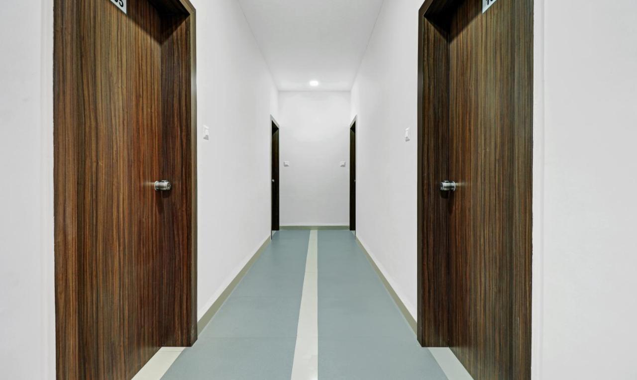Treebo Raga Hotel Visakhapatnam Exterior photo