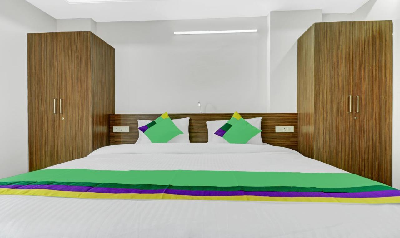 Treebo Raga Hotel Visakhapatnam Exterior photo